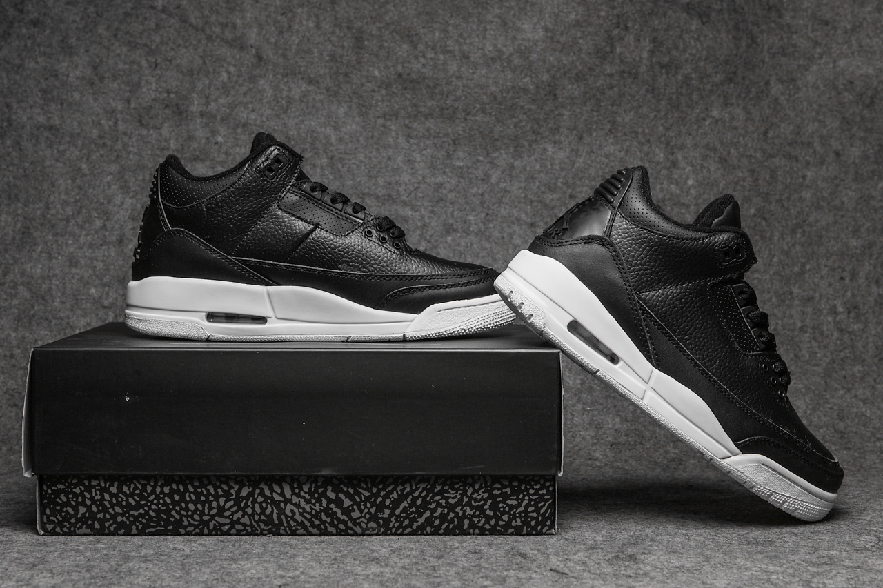 Air Jordan 3 Retro「Cyber Monday」