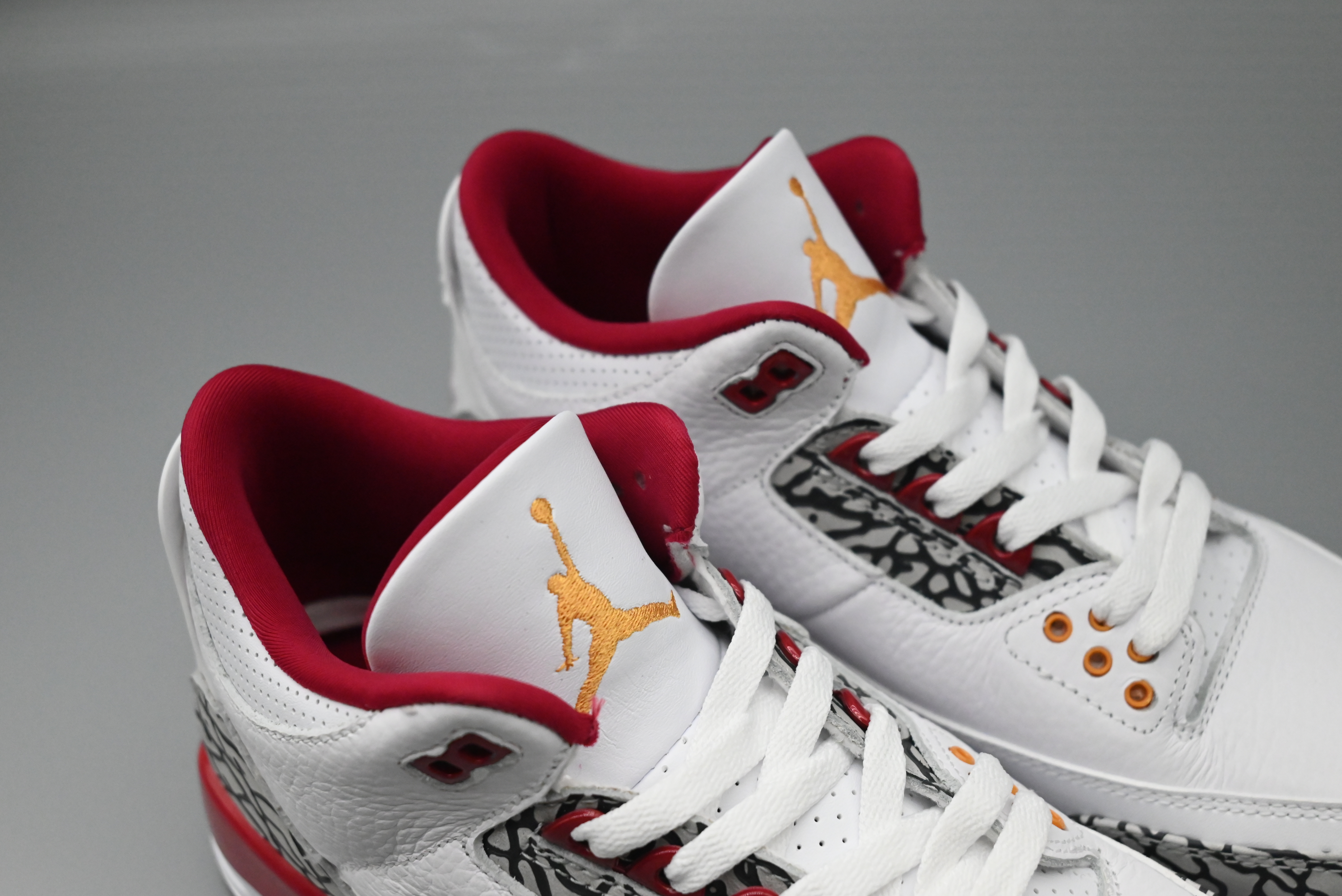 Air Jordan 3 Retro Cardinal Red23