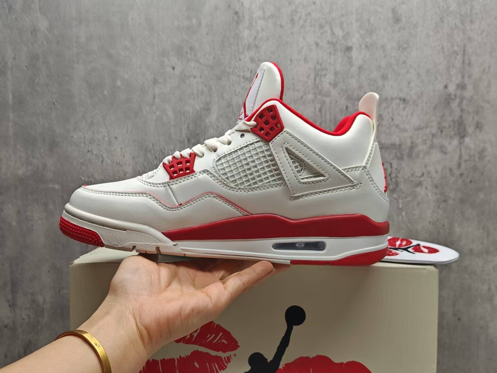 Air Jordan 4valentine-s-day red
