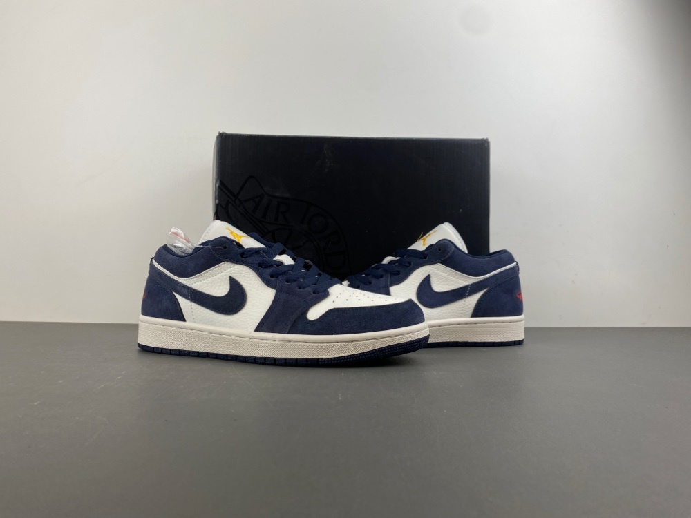 Air Jordan 1 Low SE White/Deep Blue Velvet Leather Low Top.
