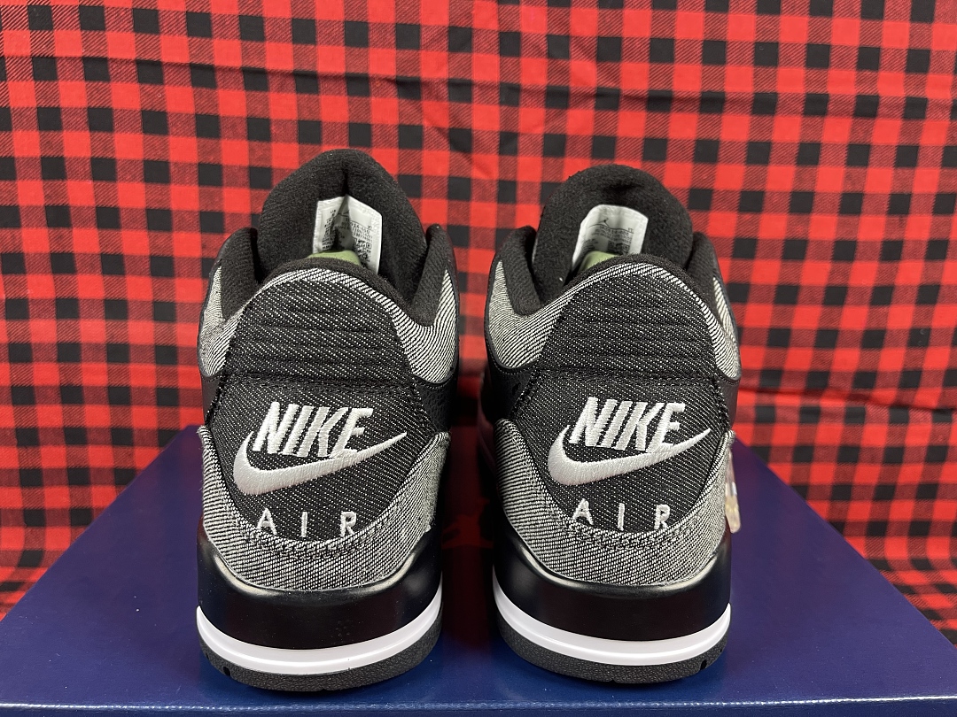Levi’s × Air Jordan 3 Retro SP「Black Denim」