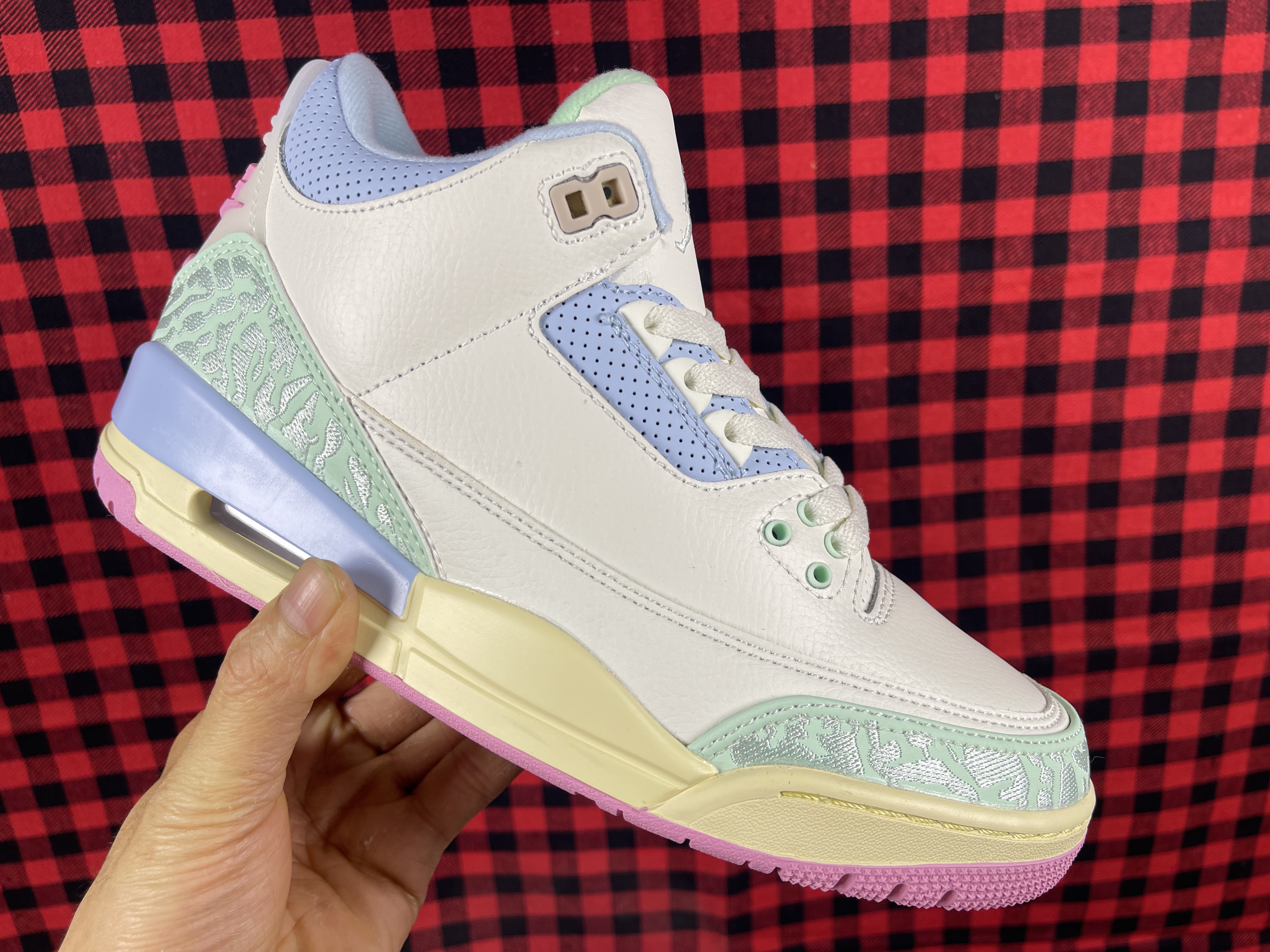 Air Jordan 3 Macaron Ice Cream Girl Custom Edition.