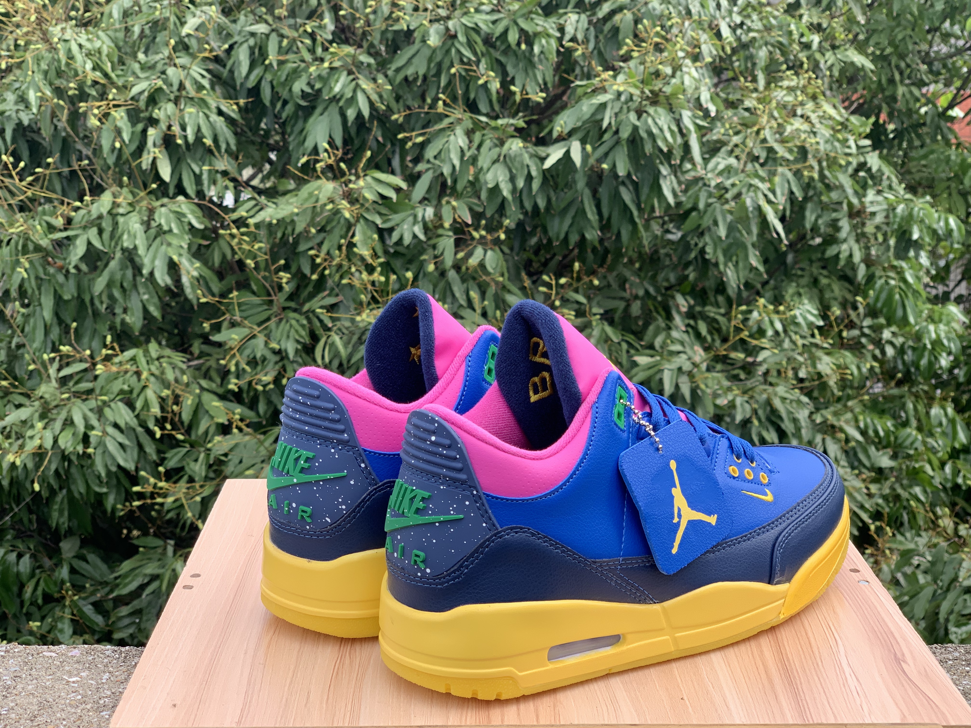 Air Jordan 3 Retro OG "Brasil"