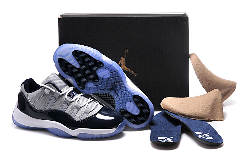 AIR JORDAN 11 LOW “GEORGETOWN