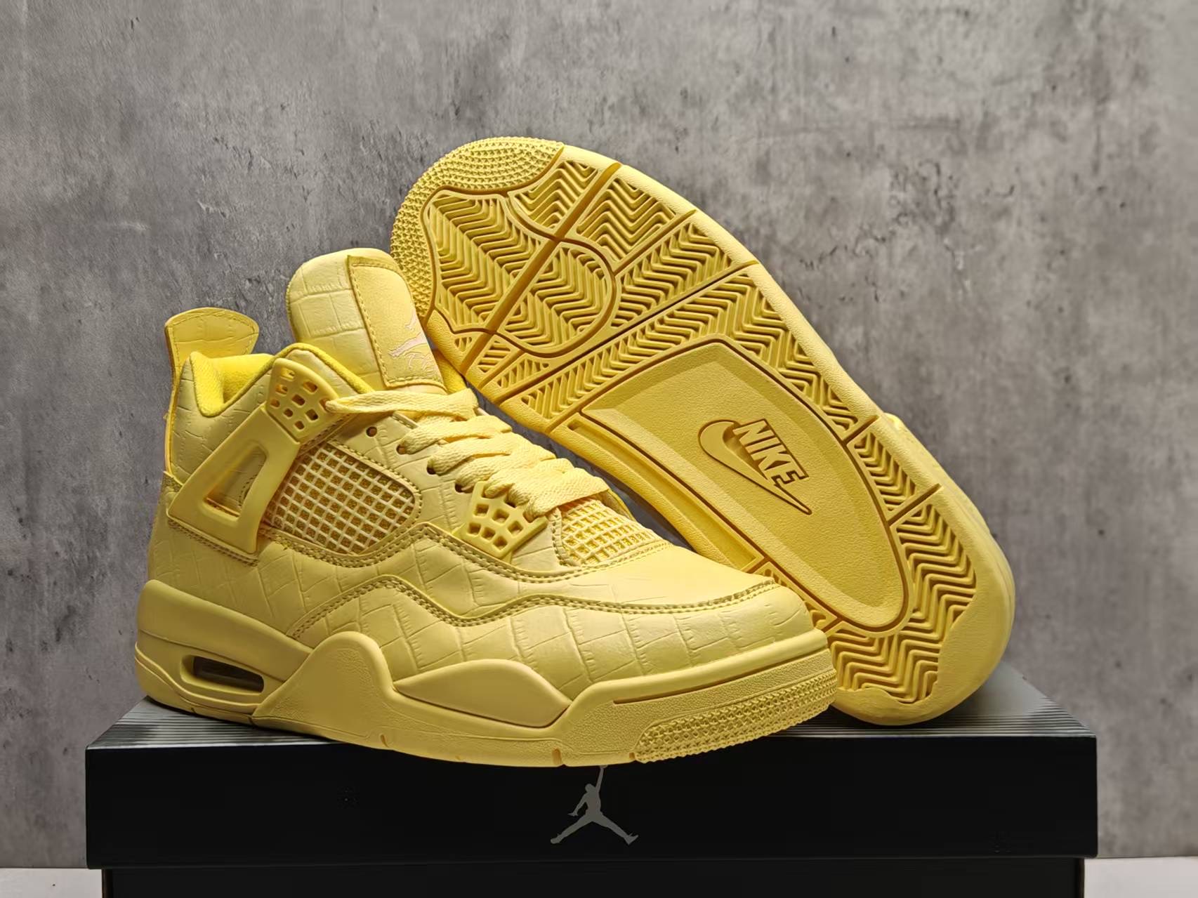 Air Jordan 4 cream yellow