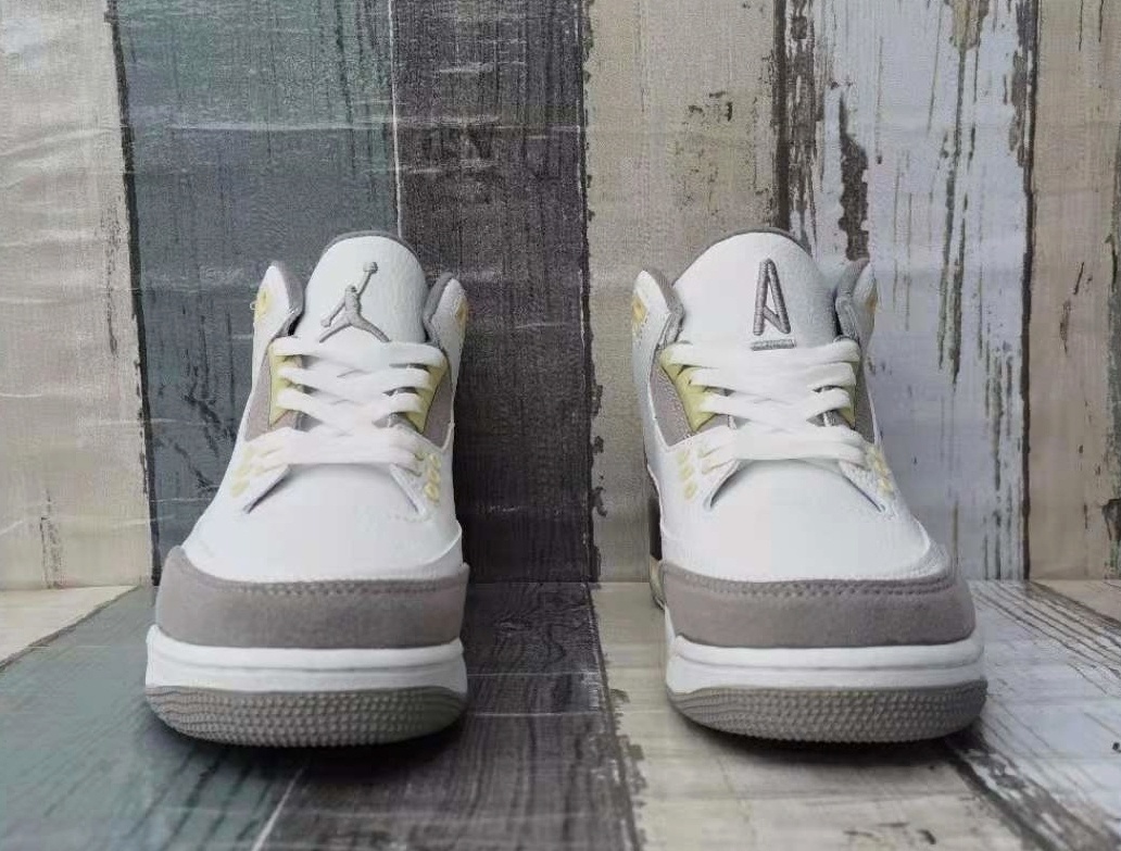 Air Jordan 3 Retro A Ma Maniére 